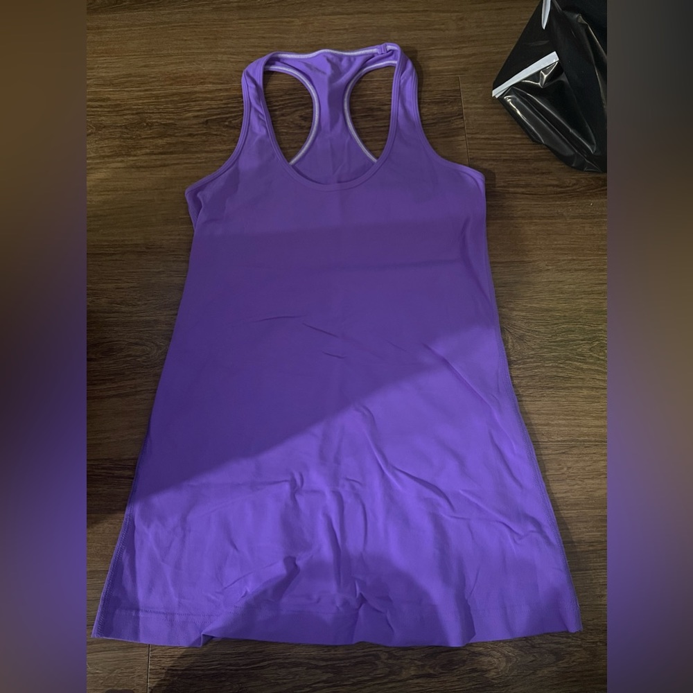 Lululemon tank top
